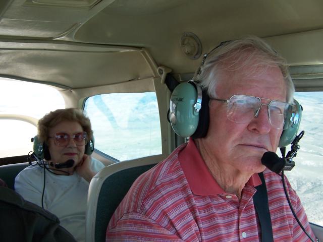 050522 Mildred and Gerald Powell